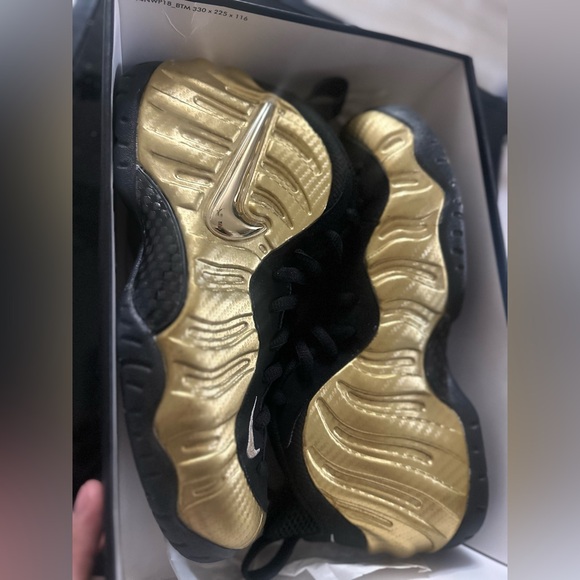 Nike Air Foamposite Pro Metallic Gold size 9.5 - Picture 4 of 8
